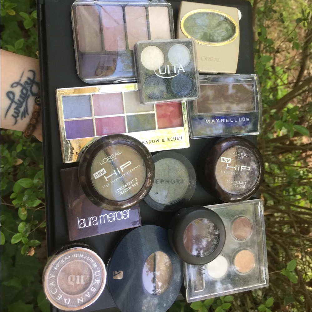 Lot of Eyeshadow